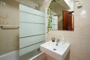 38b9e1d6 1efd 43f3 9c0a 17c0ba7042e2