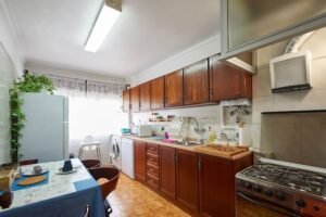 E185edd9 A9ca 4d36 9523 Cdf5eb6a5c97 300x200